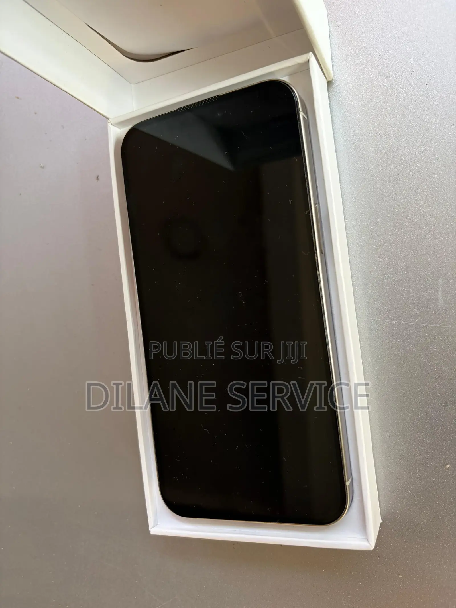 Nouveau Apple iPhone 15 Pro Max 256 GB Blanc