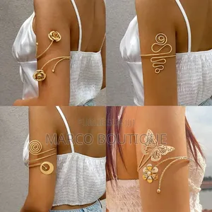 Bracelet De Main