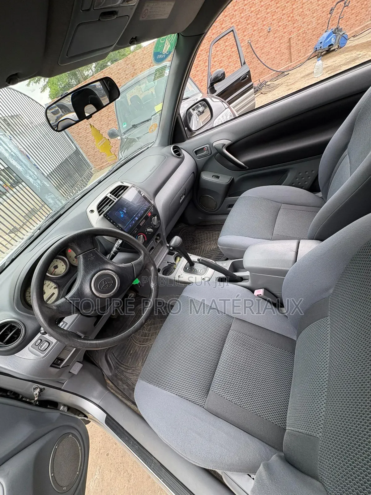 Toyota RAV4 2005 Beige