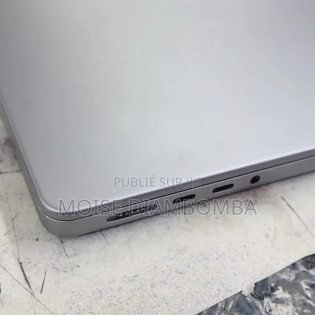Apple MacBook Pro 2023 M3 14-inch 16GB Apple M3 SSD 1T
