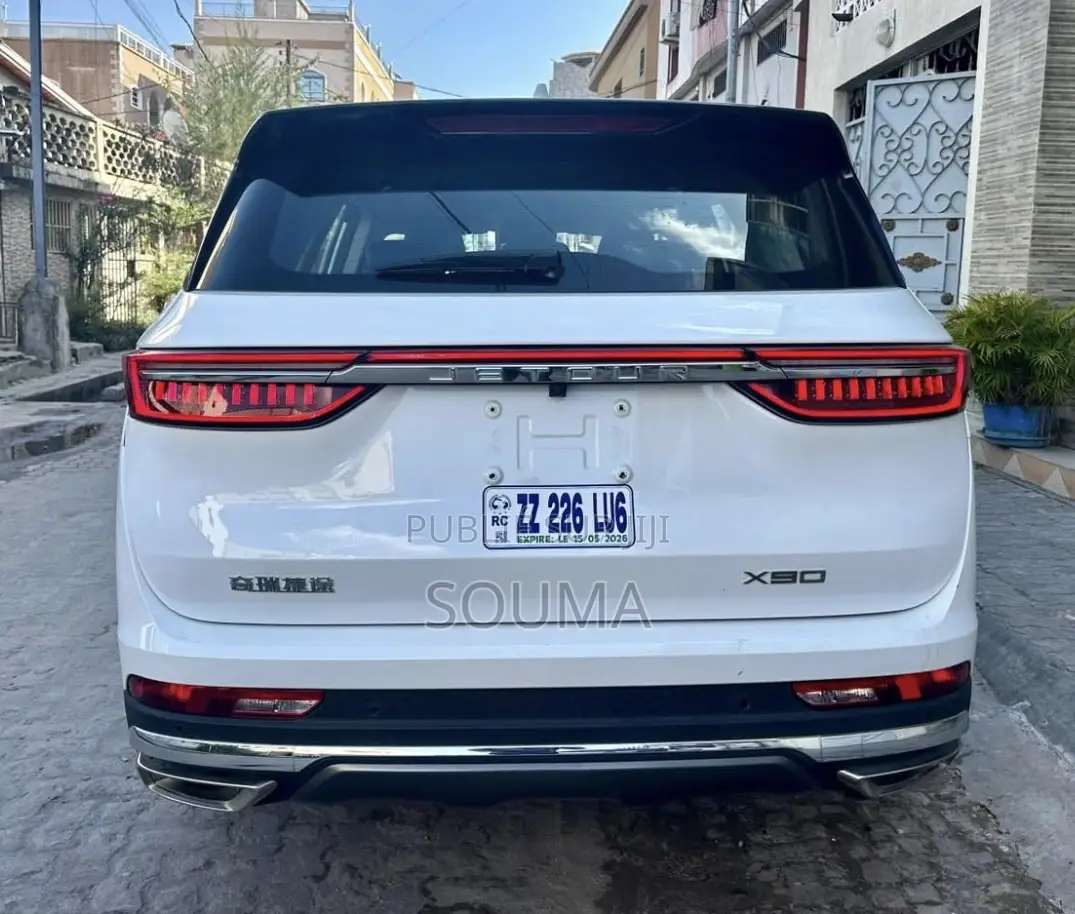 Jetour X90 2021 Blanc