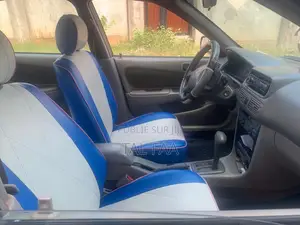 Toyota Corolla 1997 Bleu
