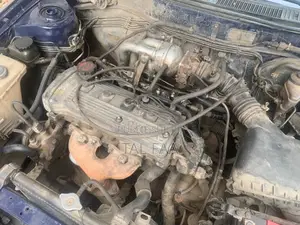 Toyota Corolla 1997 Bleu