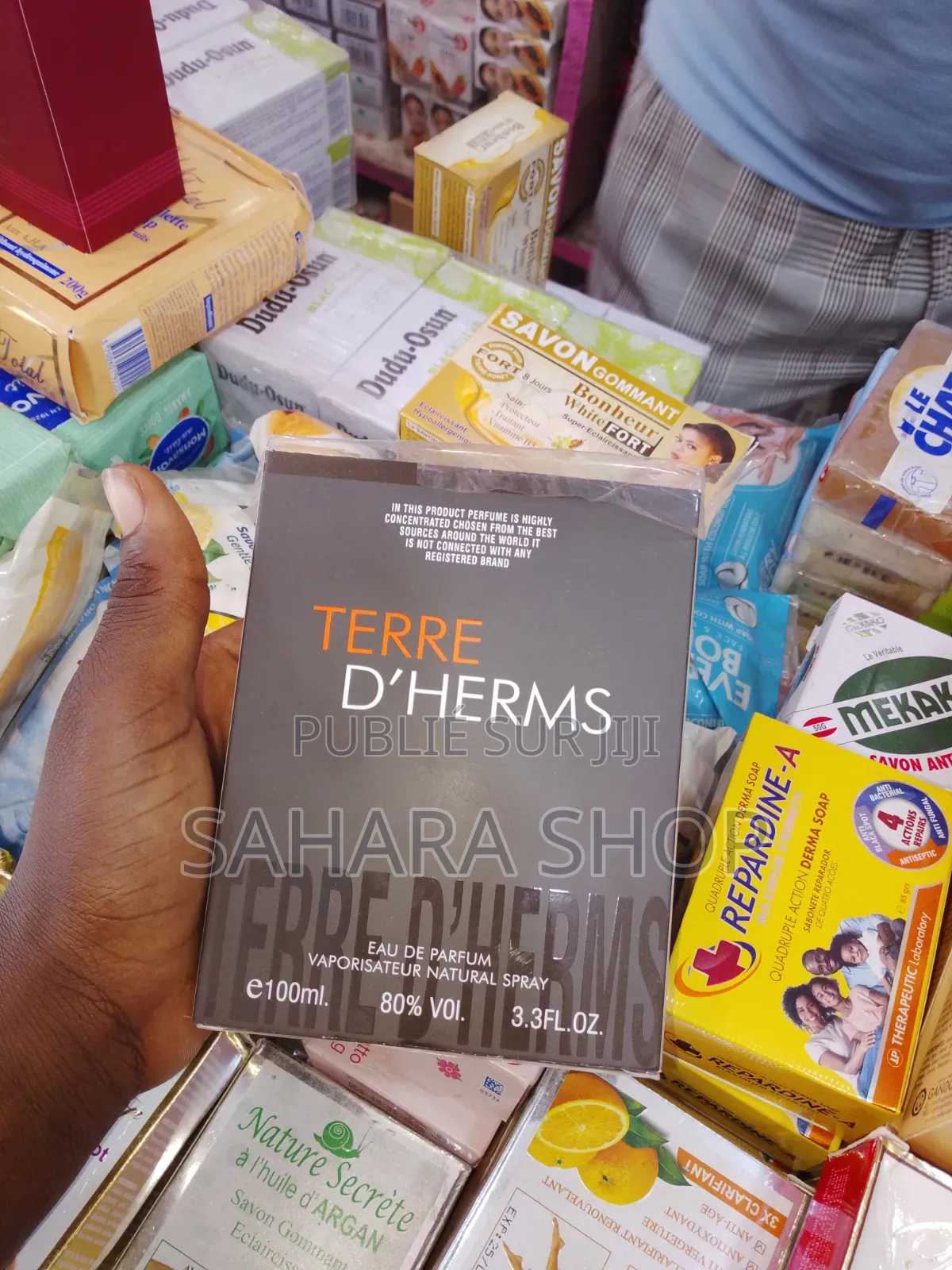 Parfum De Qualité