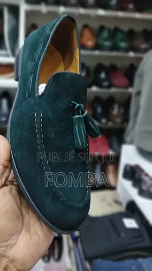 Mocassins Neuf en Dunk À 35000 Négociable