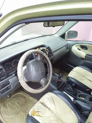 Suzuki Grand Vitara 2000 Vert