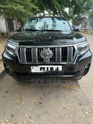 Toyota Land Cruiser Prado 2010 Noir