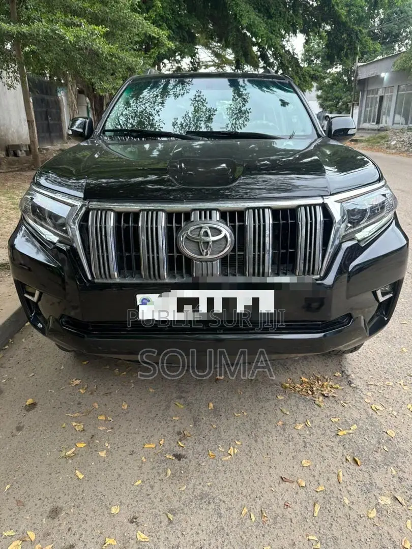 Toyota Land Cruiser Prado 2010 Noir