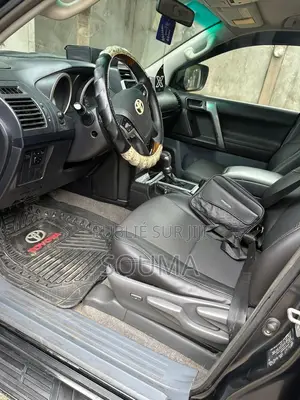 Toyota Land Cruiser Prado 2010 Noir