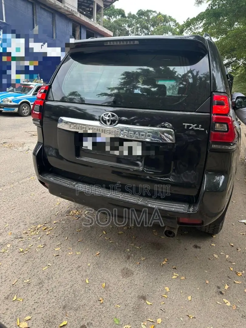 Toyota Land Cruiser Prado 2010 Noir