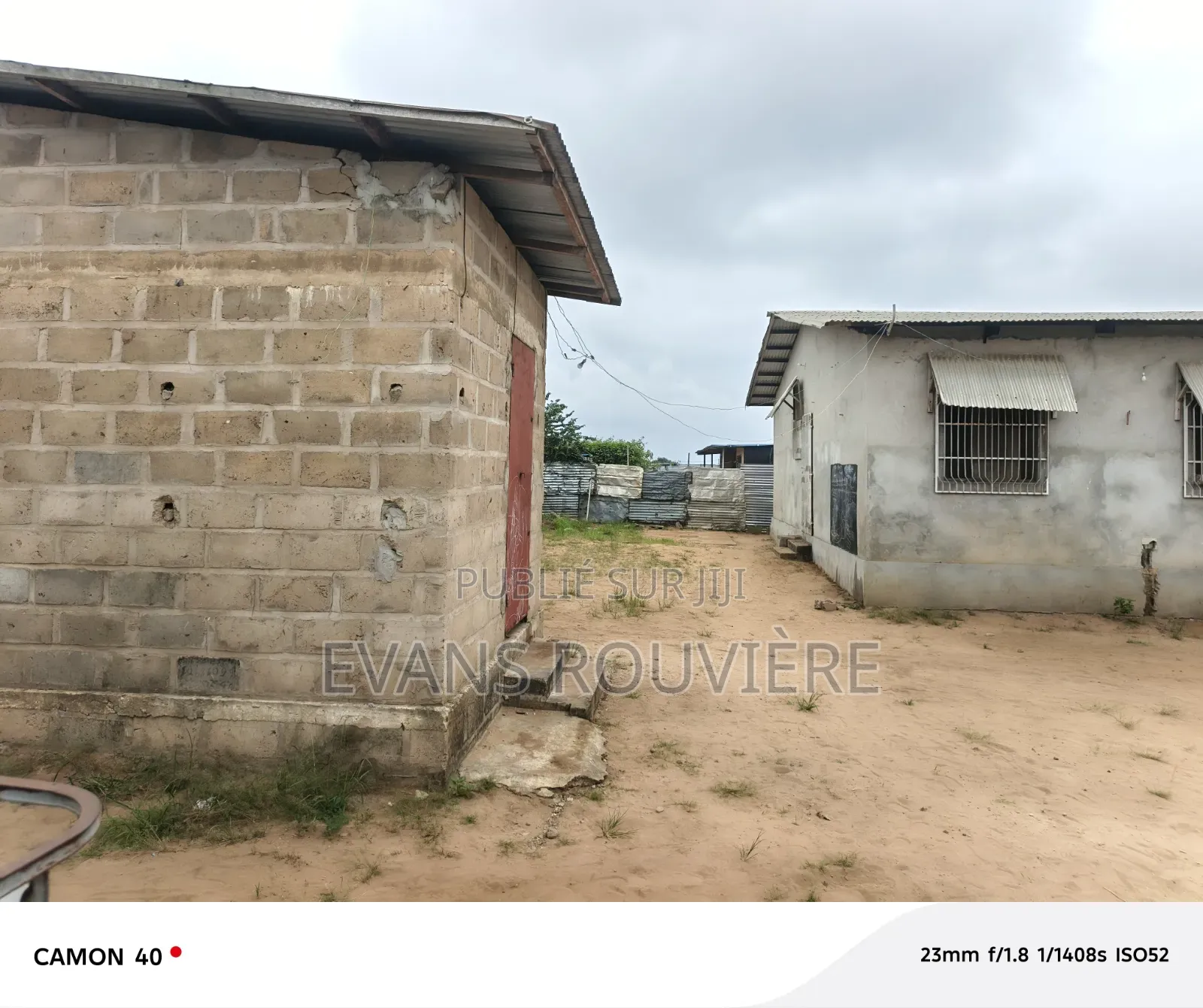 3chbre Appartement-terrasse dans Evan'S, Mongo-Mpoukou à Vendre