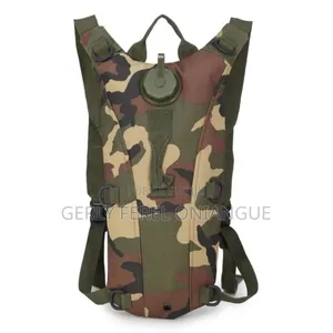 Sac Hydratation Camouflage Militaire Neuf - Réservoir 2l - 18 000 Fcfa