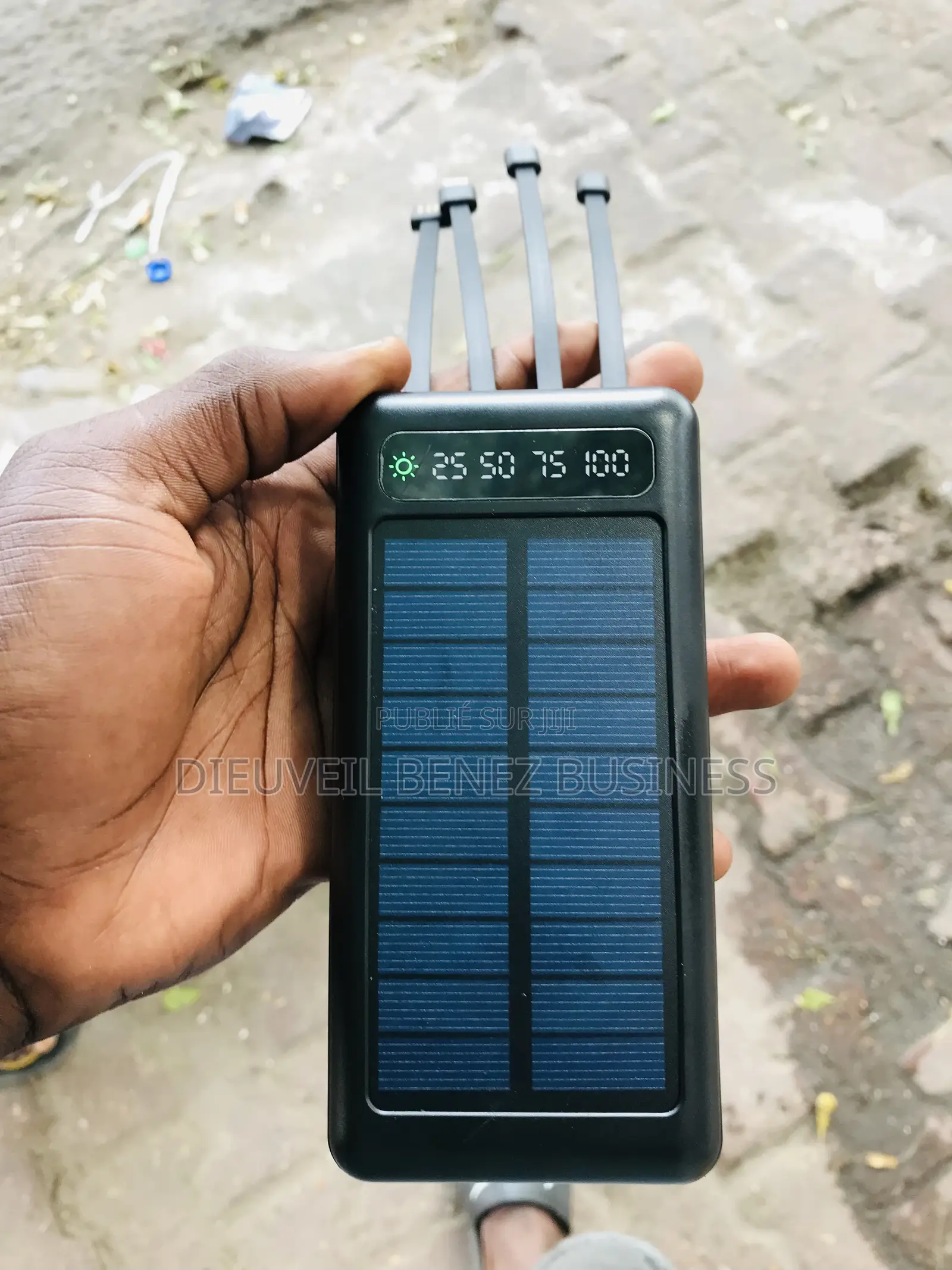 Power Bank Avec Panneau Solaire