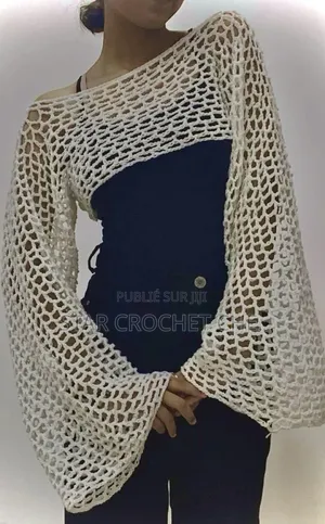 Boléro Crocheté, (Manche en Filets)