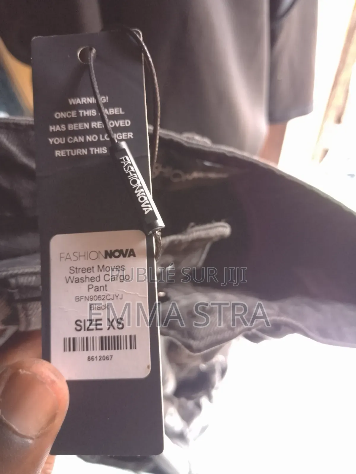 Vente d'Un Pantalon Cargo À 13 Poche