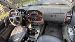 Mitsubishi Pajero 2005 Bleu