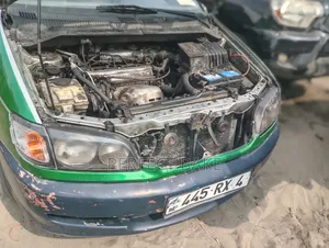 Toyota Picnic 2.0 FWD 2006 Vert