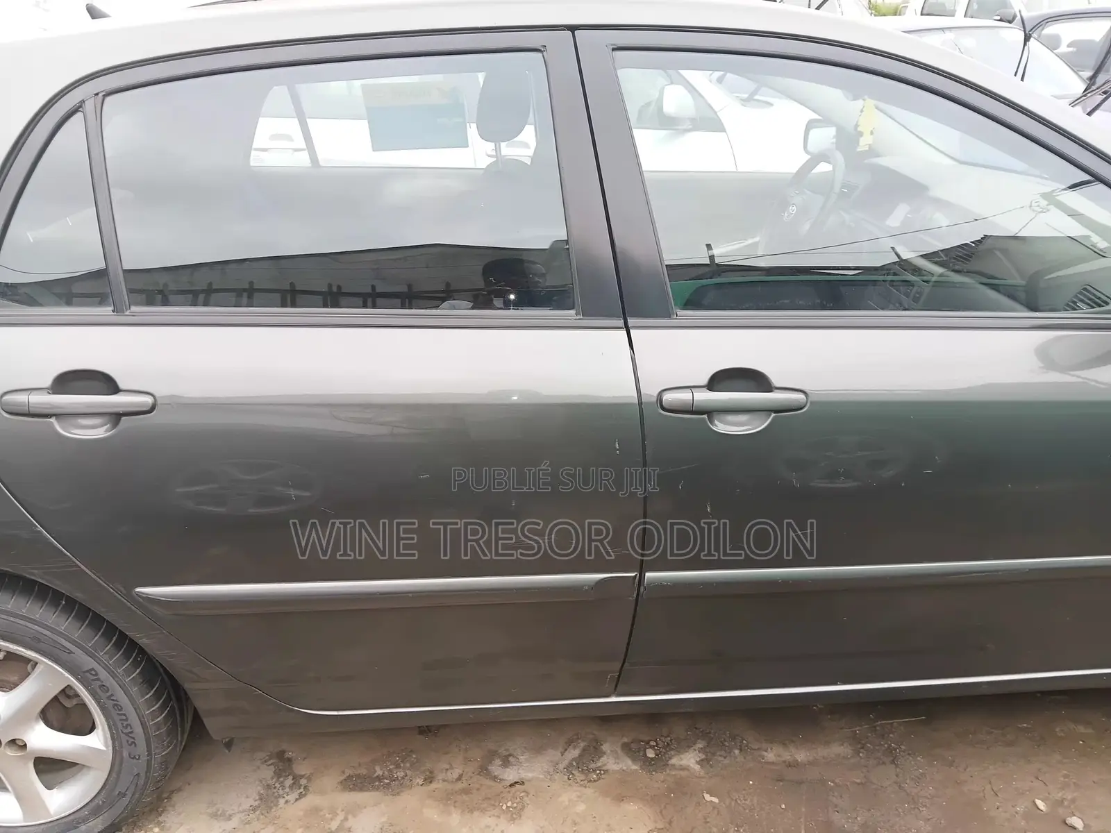 Toyota Corolla Sedan Automatic 2003 Noir Mat
