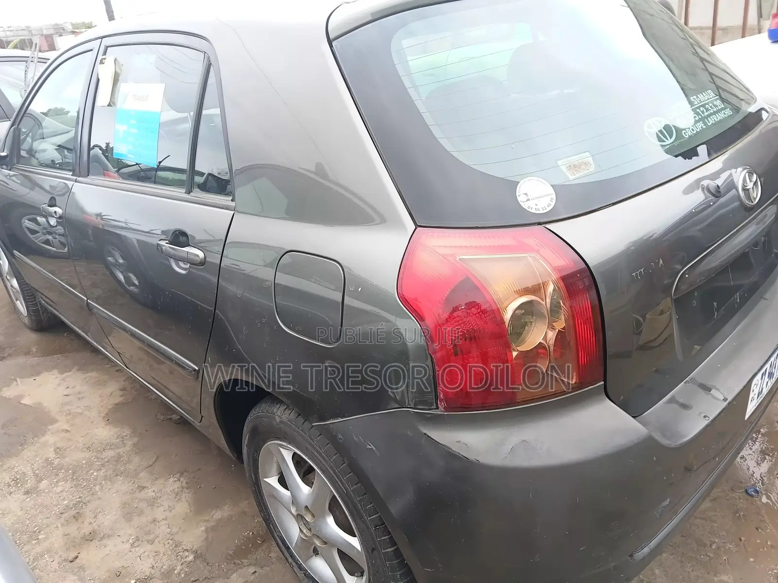 Toyota Corolla Sedan Automatic 2003 Noir Mat