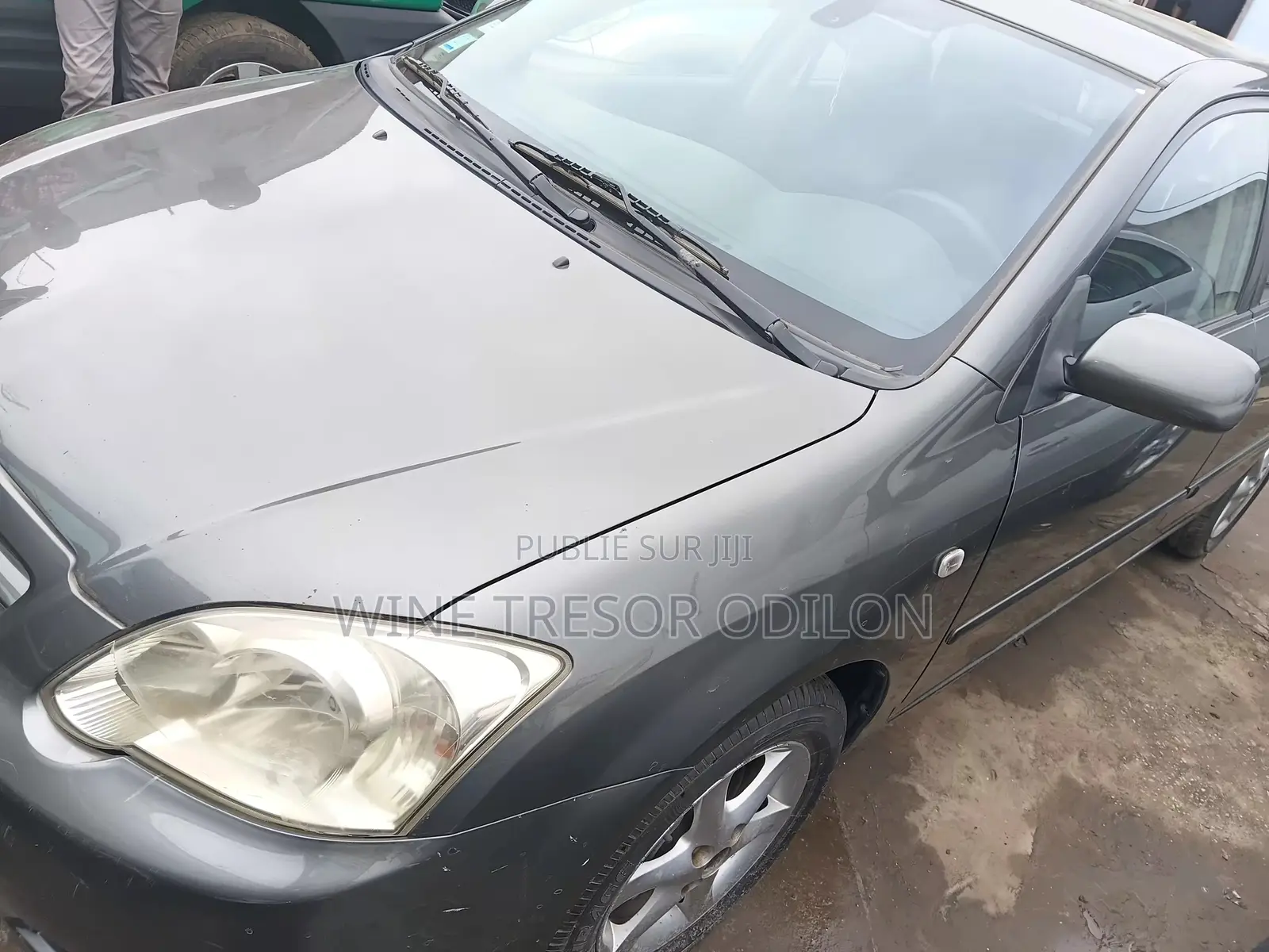 Toyota Corolla Sedan Automatic 2003 Noir Mat