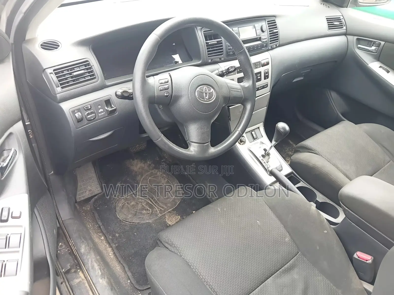 Toyota Corolla Sedan Automatic 2003 Noir Mat