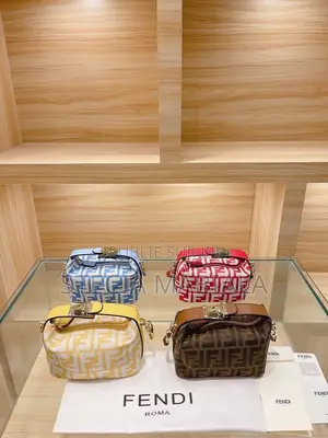 Sacs À Main Fendi Neuf Dans Son Carton