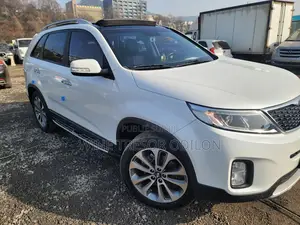 Kia Sorento LX 4dr SUV AWD (2.4L 4cyl 6A) 2014 Blanc cassé