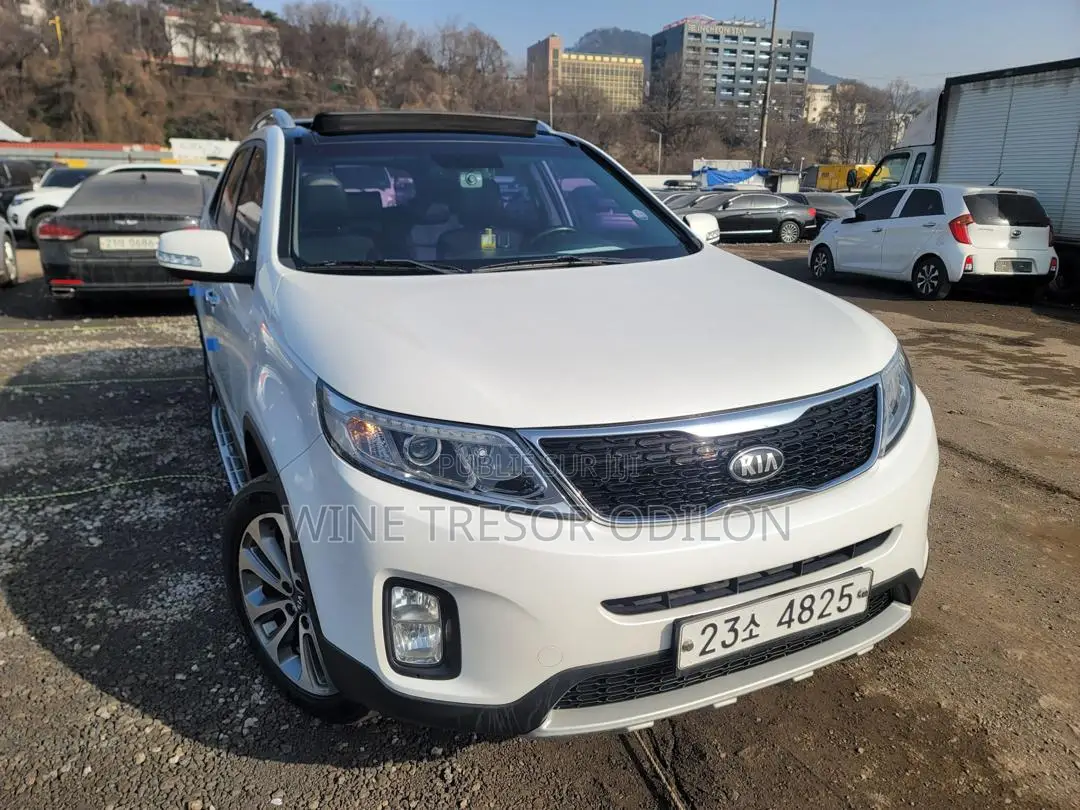 Kia Sorento LX 4dr SUV AWD (2.4L 4cyl 6A) 2014 Blanc cassé