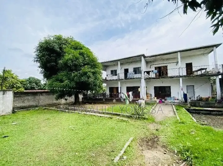 7chbre Duplex dans Madibou à Vendre