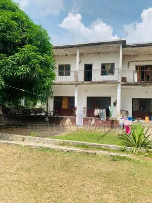 7chbre Duplex dans Madibou à Vendre