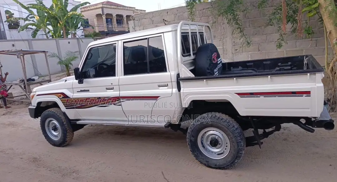 Toyota Land Cruiser 2000 Blanc