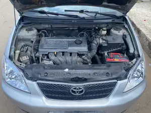 Toyota Corolla 2015 Gris