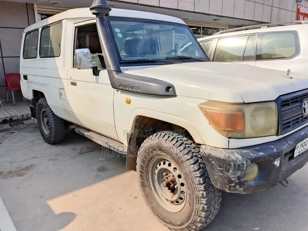Toyota Land Cruiser 5.7 4WD 2008 Blanc