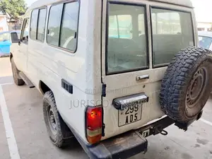 Toyota Land Cruiser 5.7 4WD 2008 Blanc