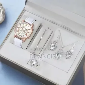 Ensemble Complet De Montre Pour Femme.