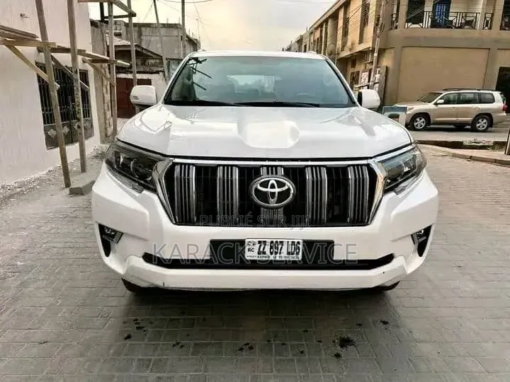 Nouveau Toyota Land Cruiser Prado 2025 Blanc