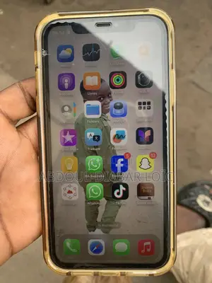 Apple iPhone 11 64 GB Blanc
