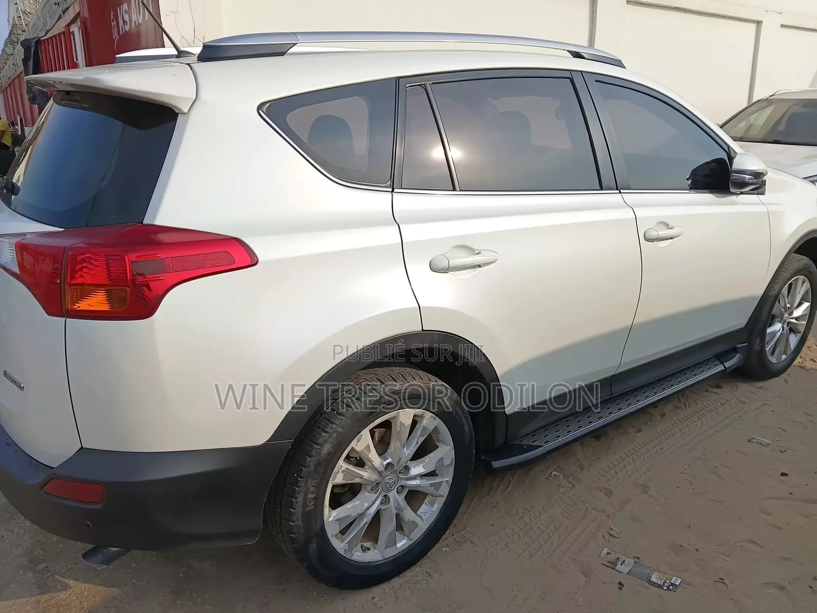 Toyota RAV4 Limited 4dr SUV AWD (2.5L 4cyl 6A) 2015 Blanc cassé