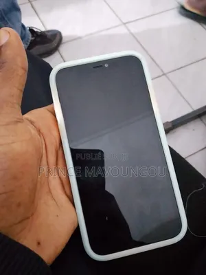 Apple iPhone 11 64 GB Blanc