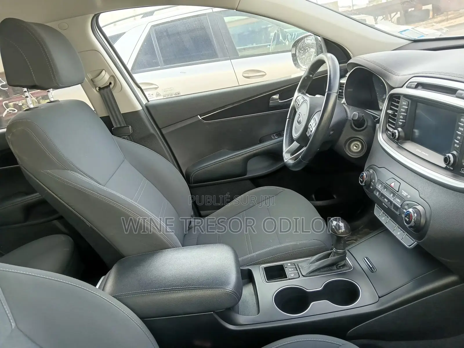 Kia Sorento 4dr SUV 2016 Blanc cassé