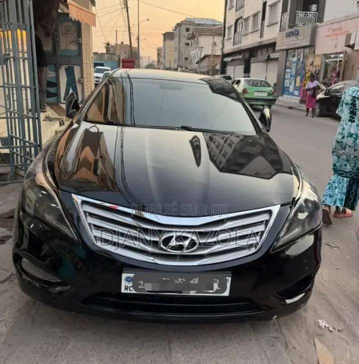 Hyundai Grandeur 2015 Noir