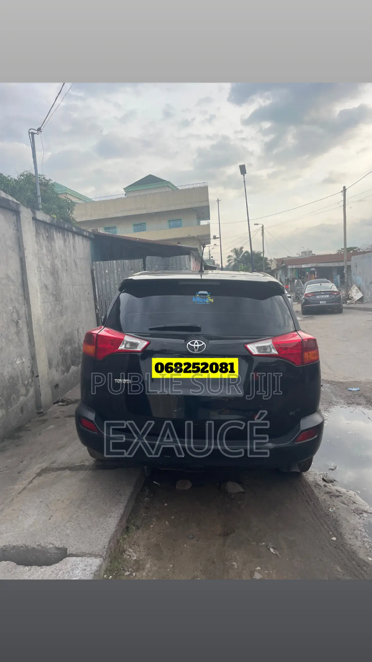 Toyota RAV4 XLE 4dr SUV (2.5L 4cyl 6A) 2015 Noir