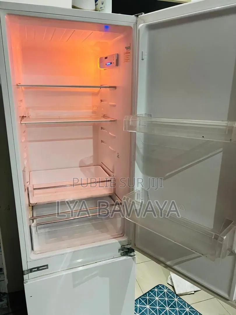 2chbre Maison de ville/terrasse dans Mpita Pnr / Aps, Lumumba à Vendre