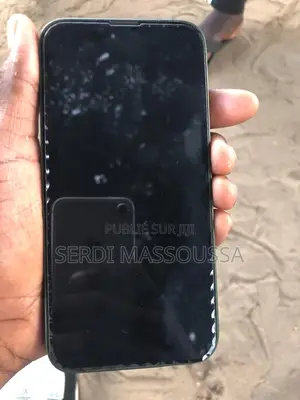 Nouveau Apple iPhone 13 128 GB Vert