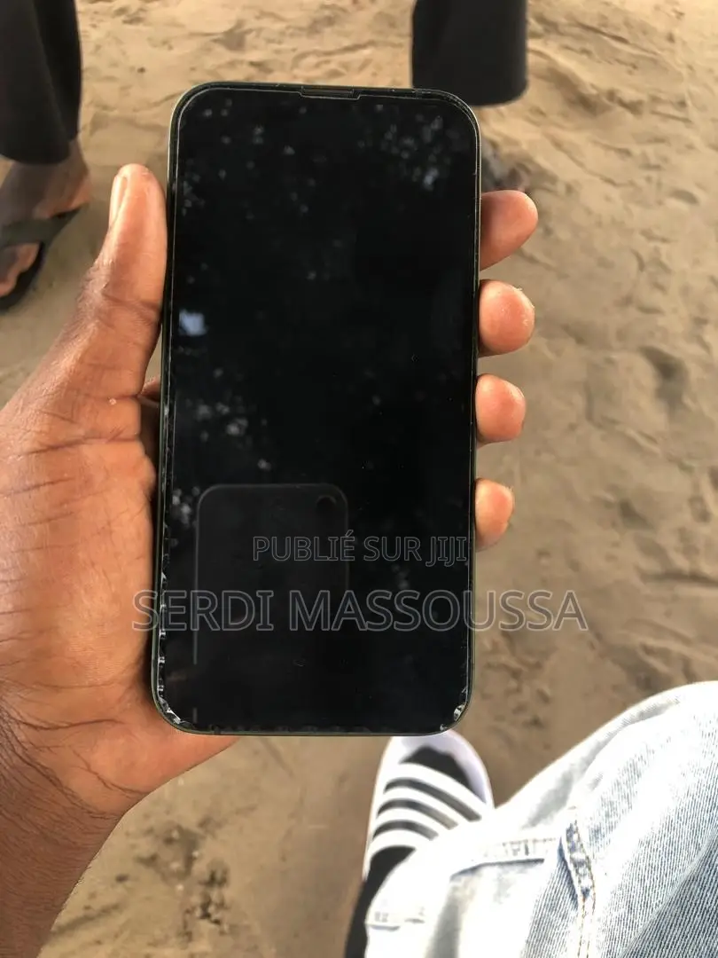 Nouveau Apple iPhone 13 128 GB Vert