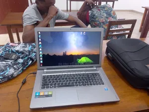 Lenovo IdeaPad 5 Slim 13th Gen i7 8GB Intel Core i7 HDD 1T