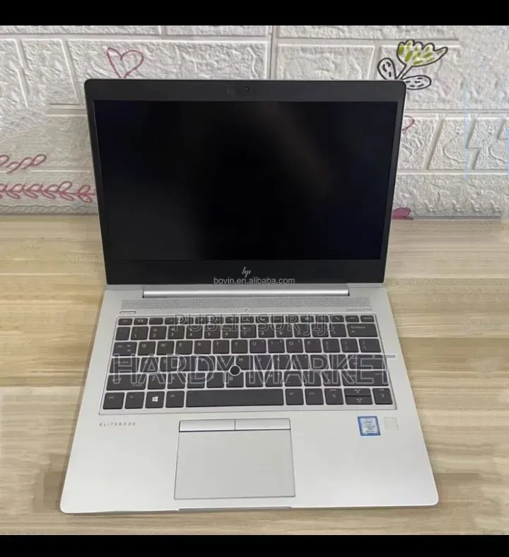 Nouveau HP EliteBook x360 1040 G5 8GB Intel Core i5 HDD 512GB