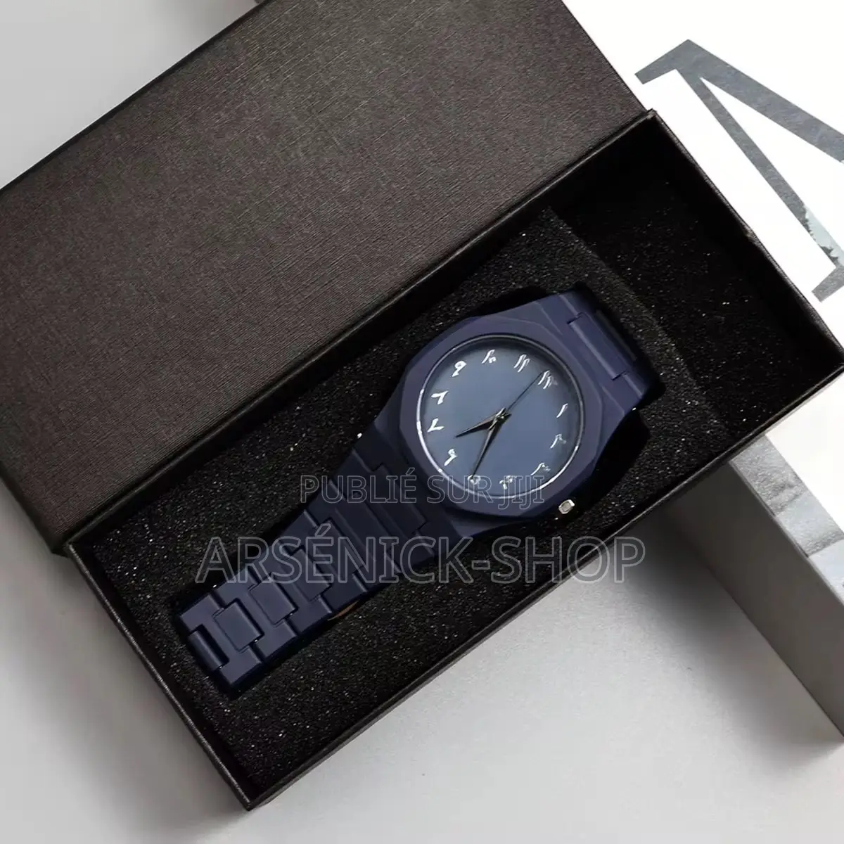 Montre Élégant