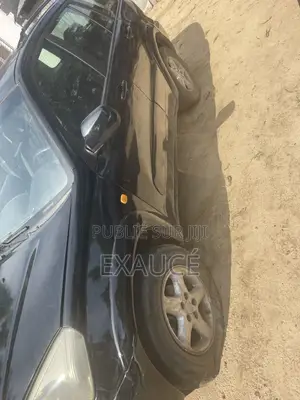 Toyota RAV4 Automatic 2000 Noir
