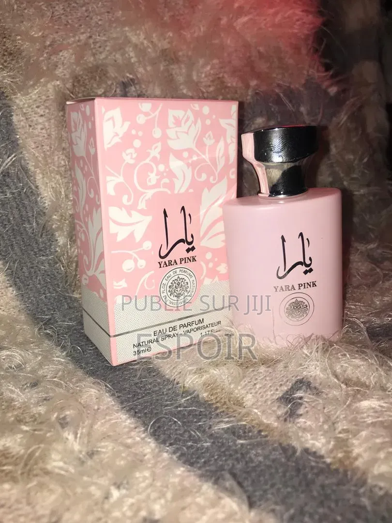 Essence De Parfums